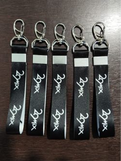 Chaveiros clean personalizados